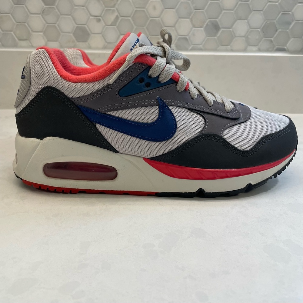 Multi Color Nike Air Women Size 7‎ - Picture 2 of 9